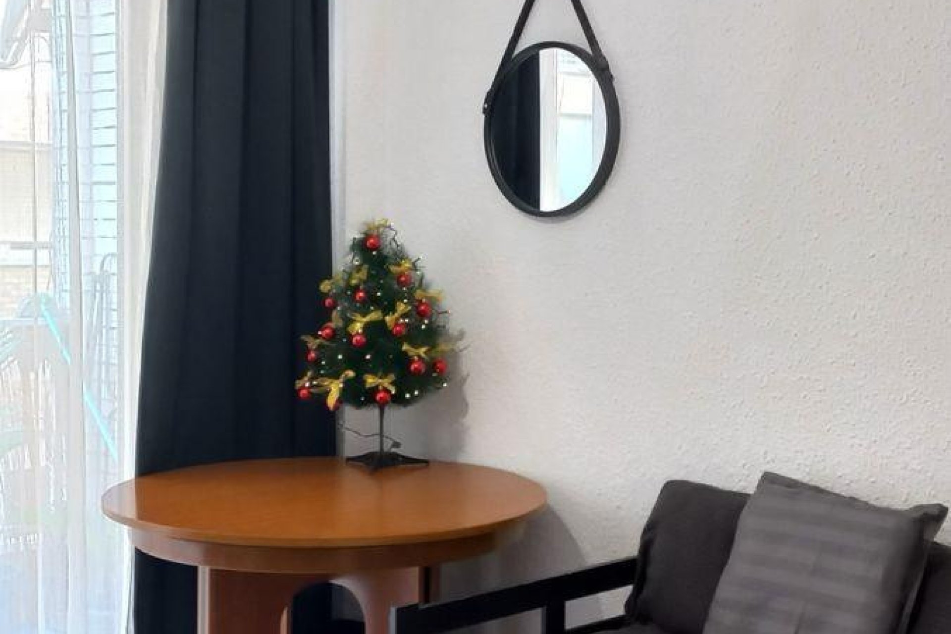 Resale - Apartment / flat -
Alicante - Alicante Centro