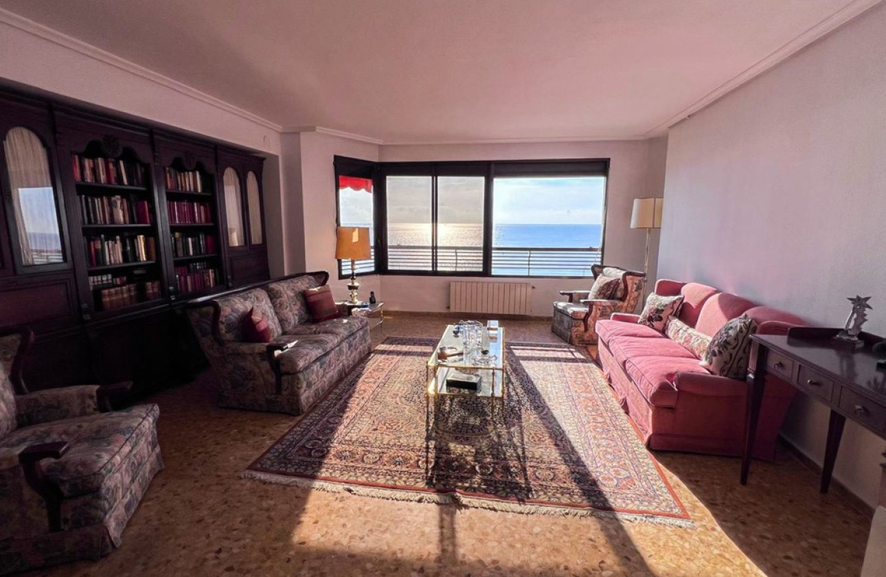 Resale - Apartment / flat -
Alicante - Alicante Centro