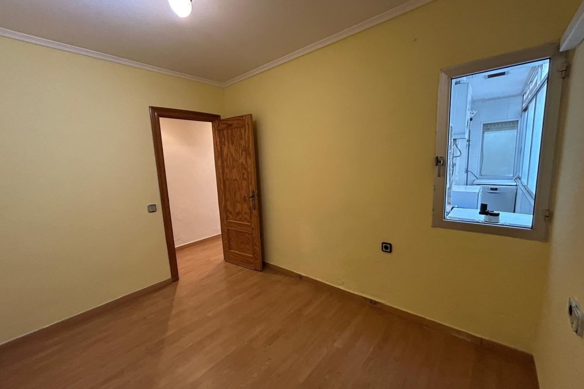 Resale - Apartment / flat -
Alicante City - Alicante City Centro