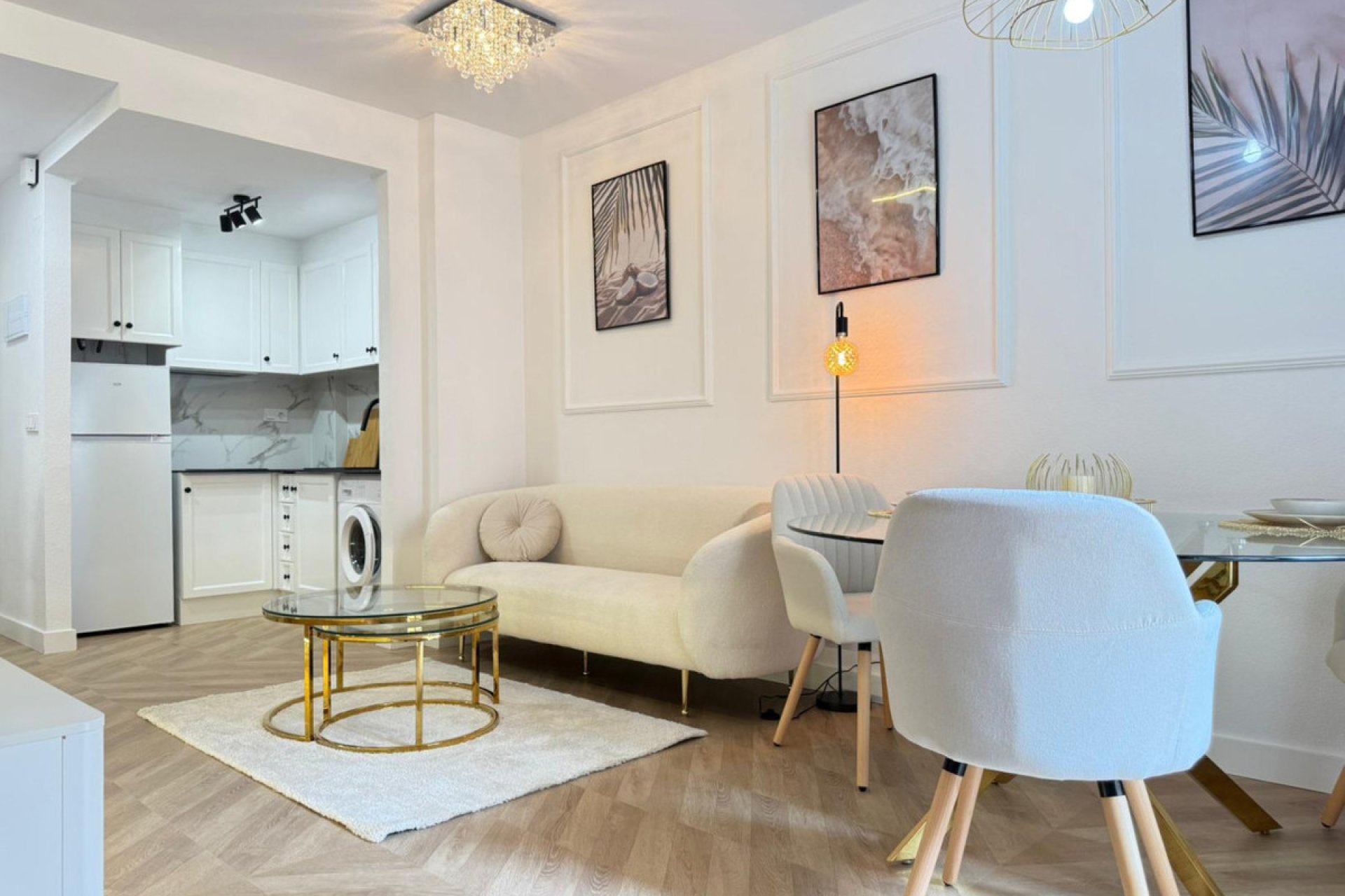 Resale - Apartment / flat -
Alicante City - Parque de las Naciones