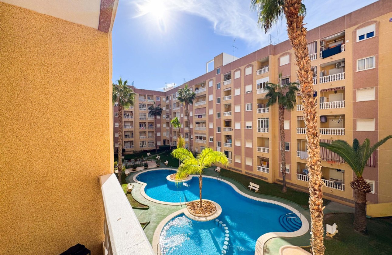 Resale - Apartment / flat -
Alicante City - Parque de las Naciones