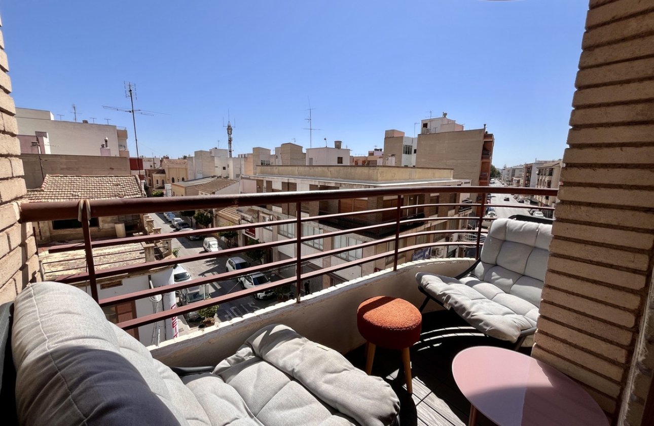 Resale - Apartment / flat -
Almoradí - Almoradi Centro