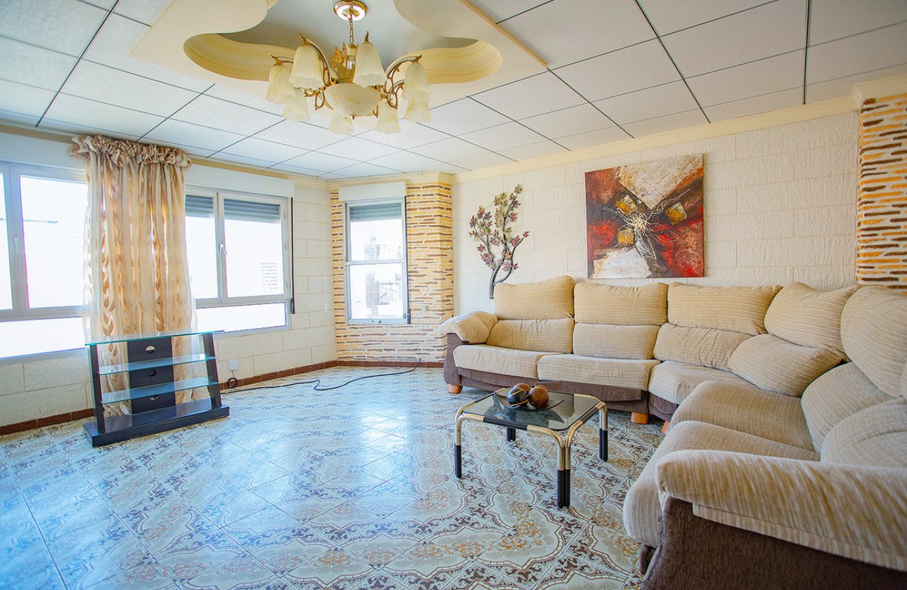 Resale - Apartment / flat -
Benejúzar - Benejuzar Centro