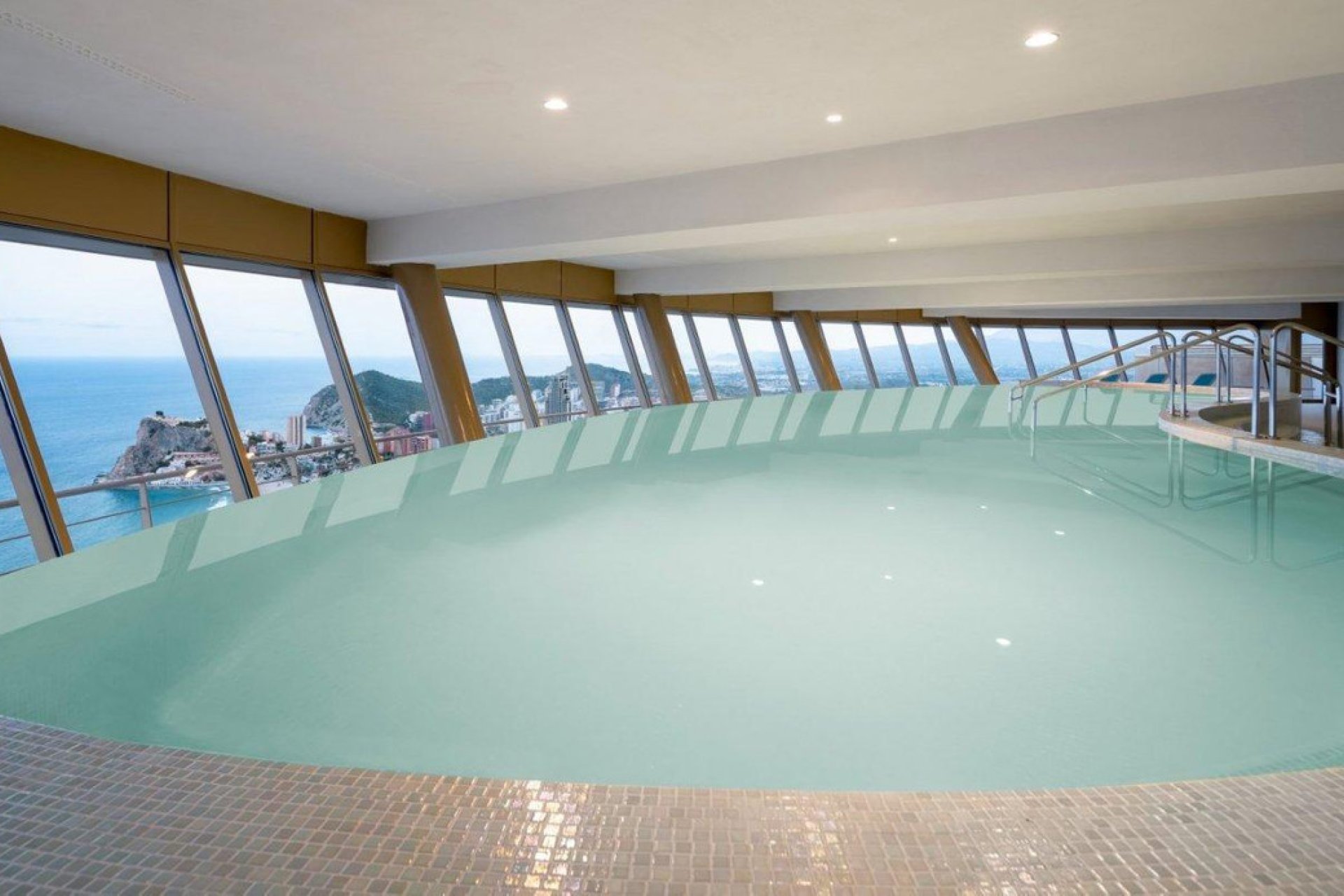 Resale - Apartment / flat -
Benidorm - Benidorm Centro