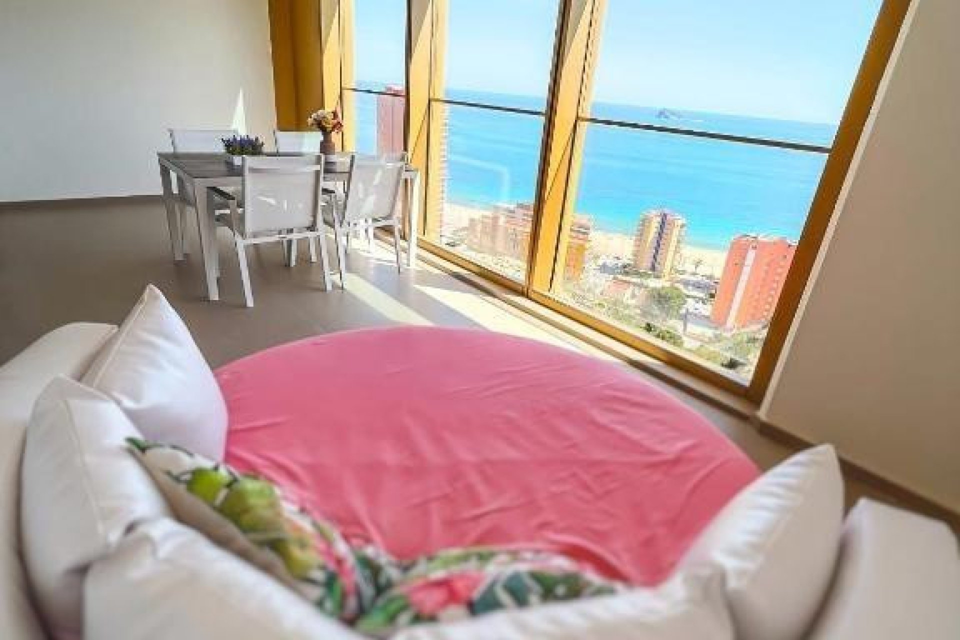 Resale - Apartment / flat -
Benidorm - Benidorm Centro