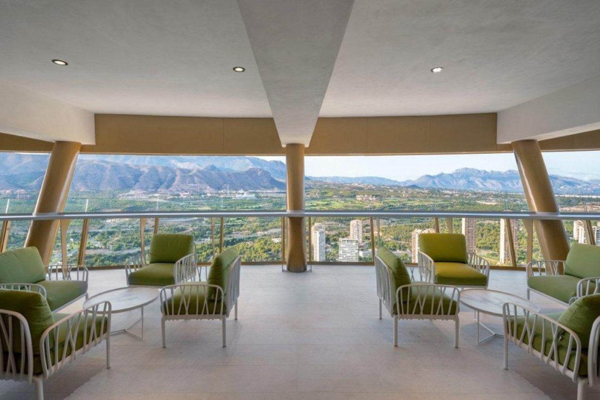 Resale - Apartment / flat -
Benidorm - Benidorm Centro