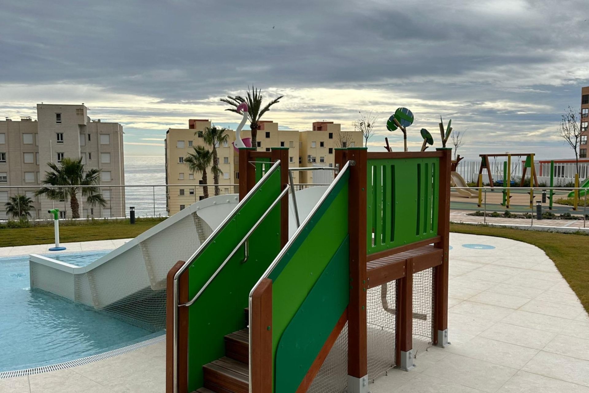 Resale - Apartment / flat -
Benidorm - Benidorm Centro
