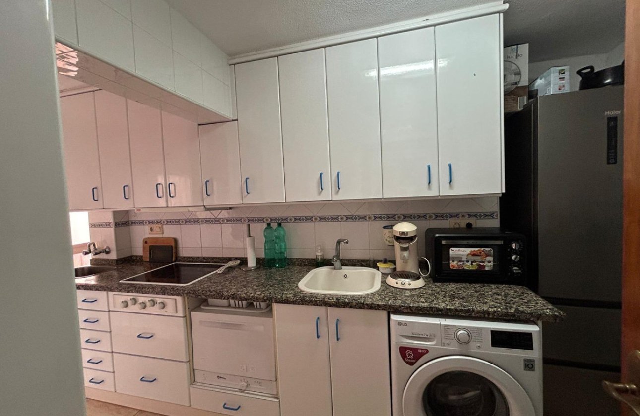 Resale - Apartment / flat -
Benidorm - Benidorm Centro