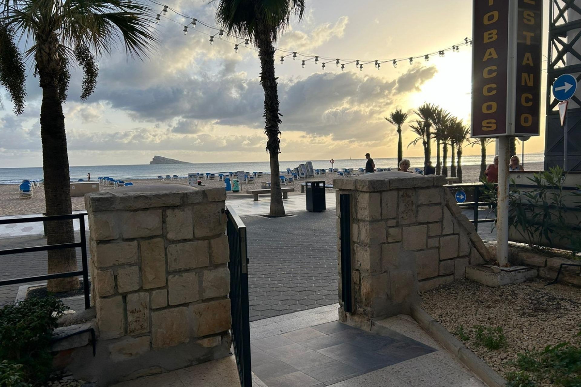 Resale - Apartment / flat -
Benidorm - Benidorm Centro