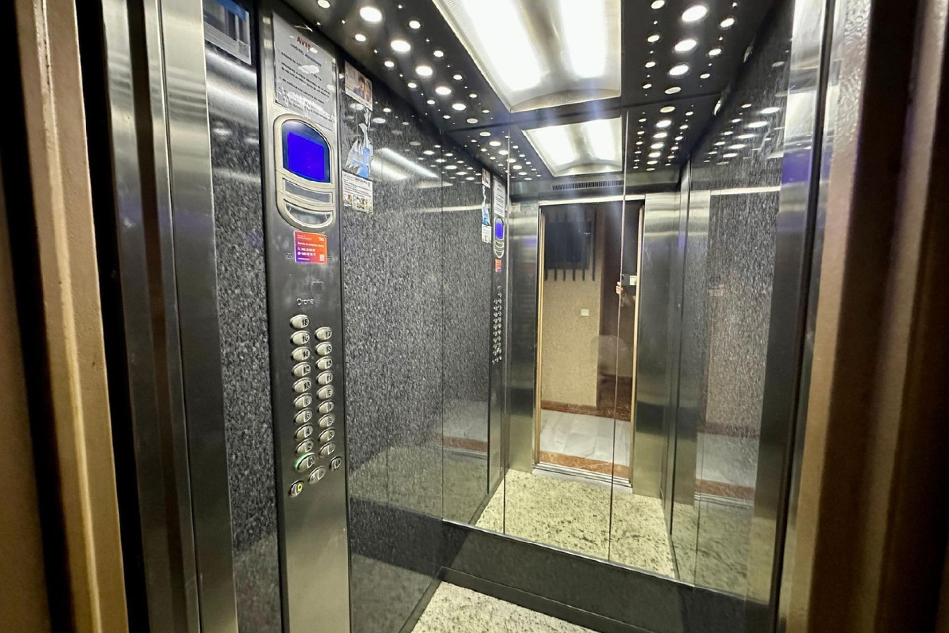 Resale - Apartment / flat -
Benidorm - Benidorm Centro