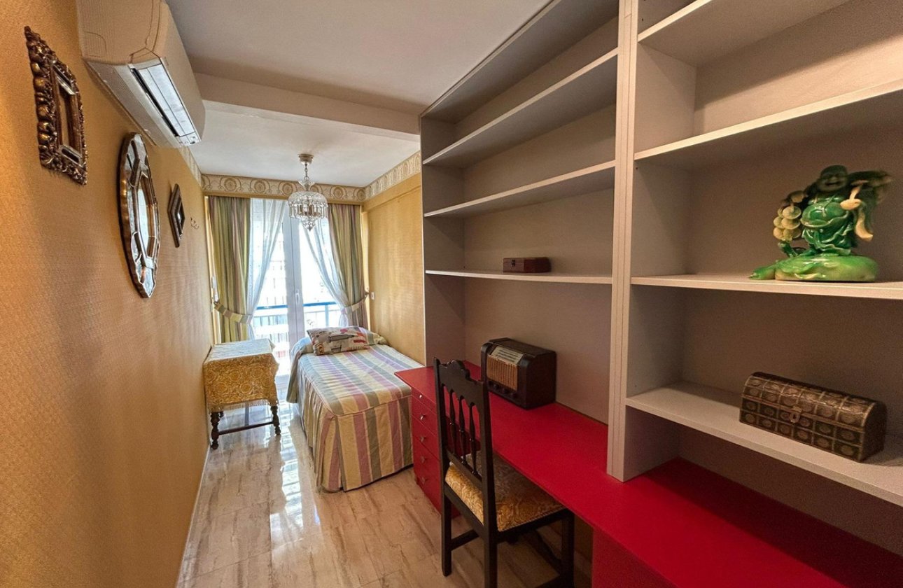 Resale - Apartment / flat -
Benidorm - Benidorm Centro