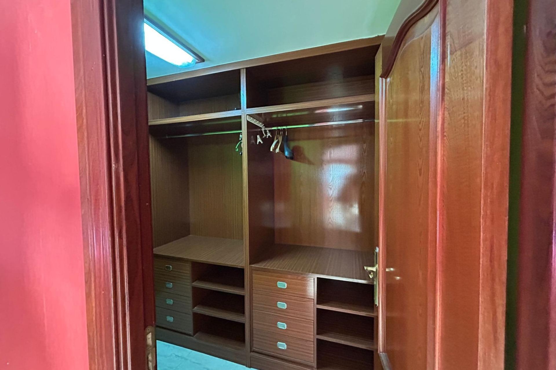 Resale - Apartment / flat -
Benidorm - Benidorm Centro