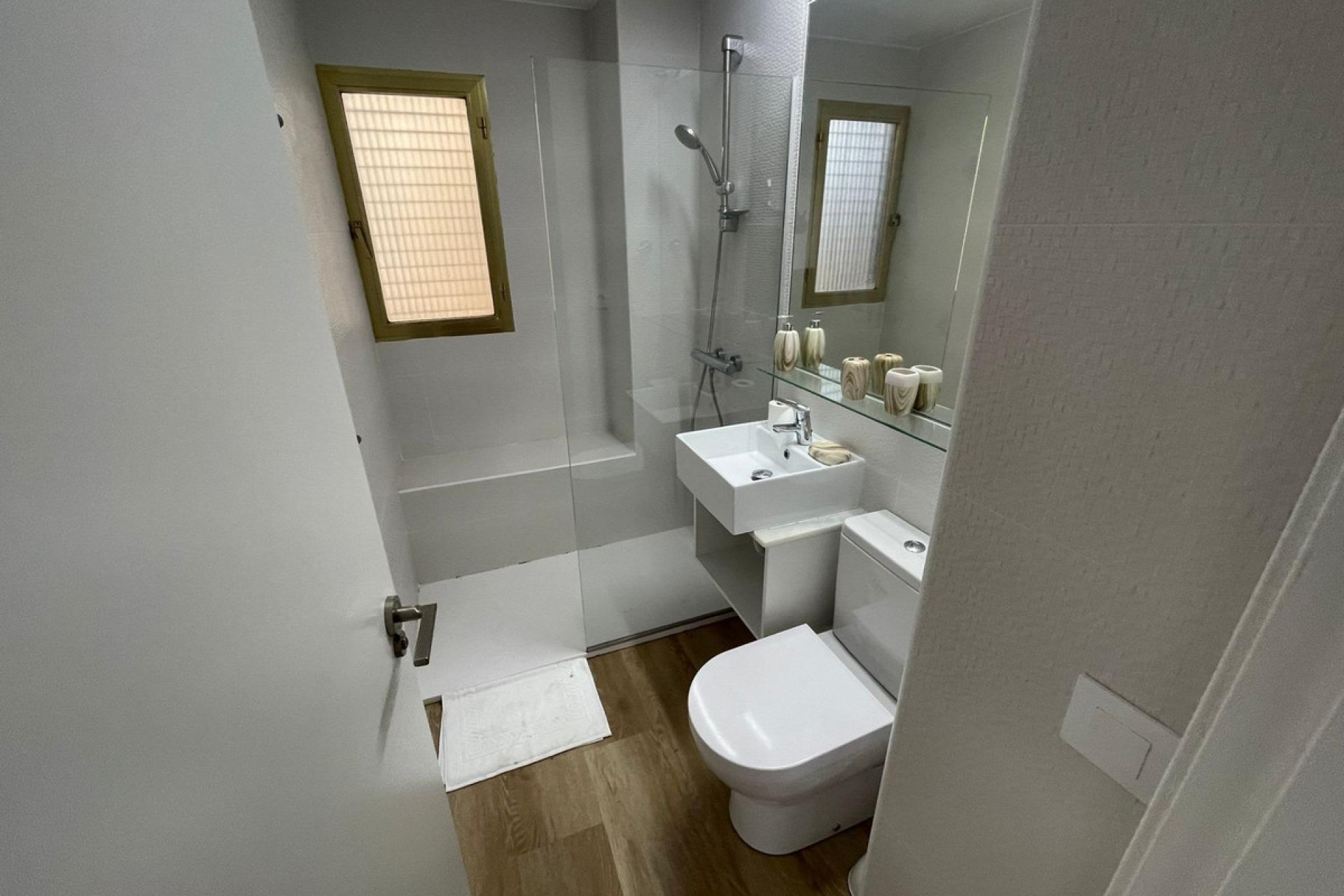 Resale - Apartment / flat -
Benidorm - Benidorm Centro