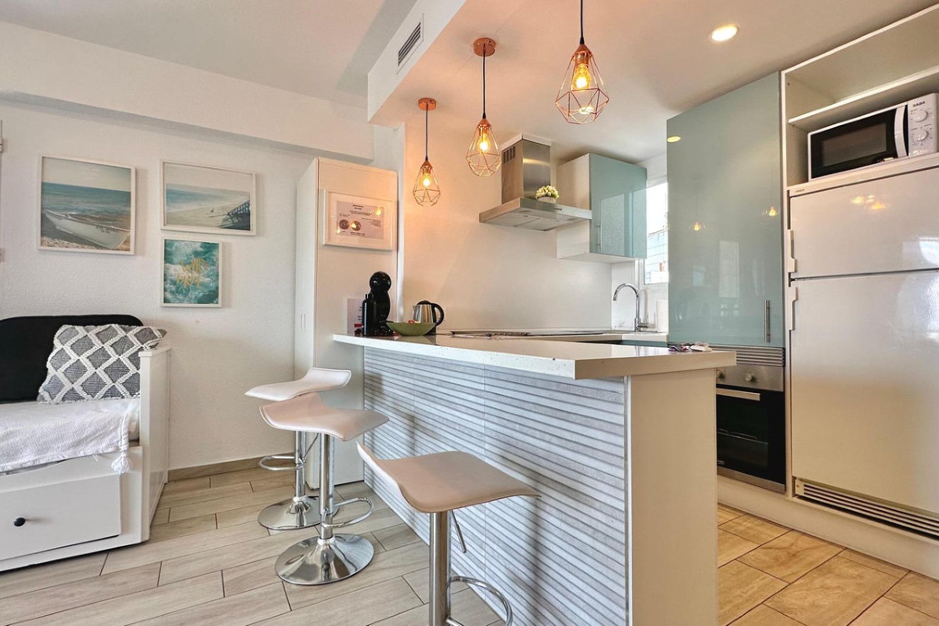 Resale - Apartment / flat -
Benidorm - Benidorm Centro