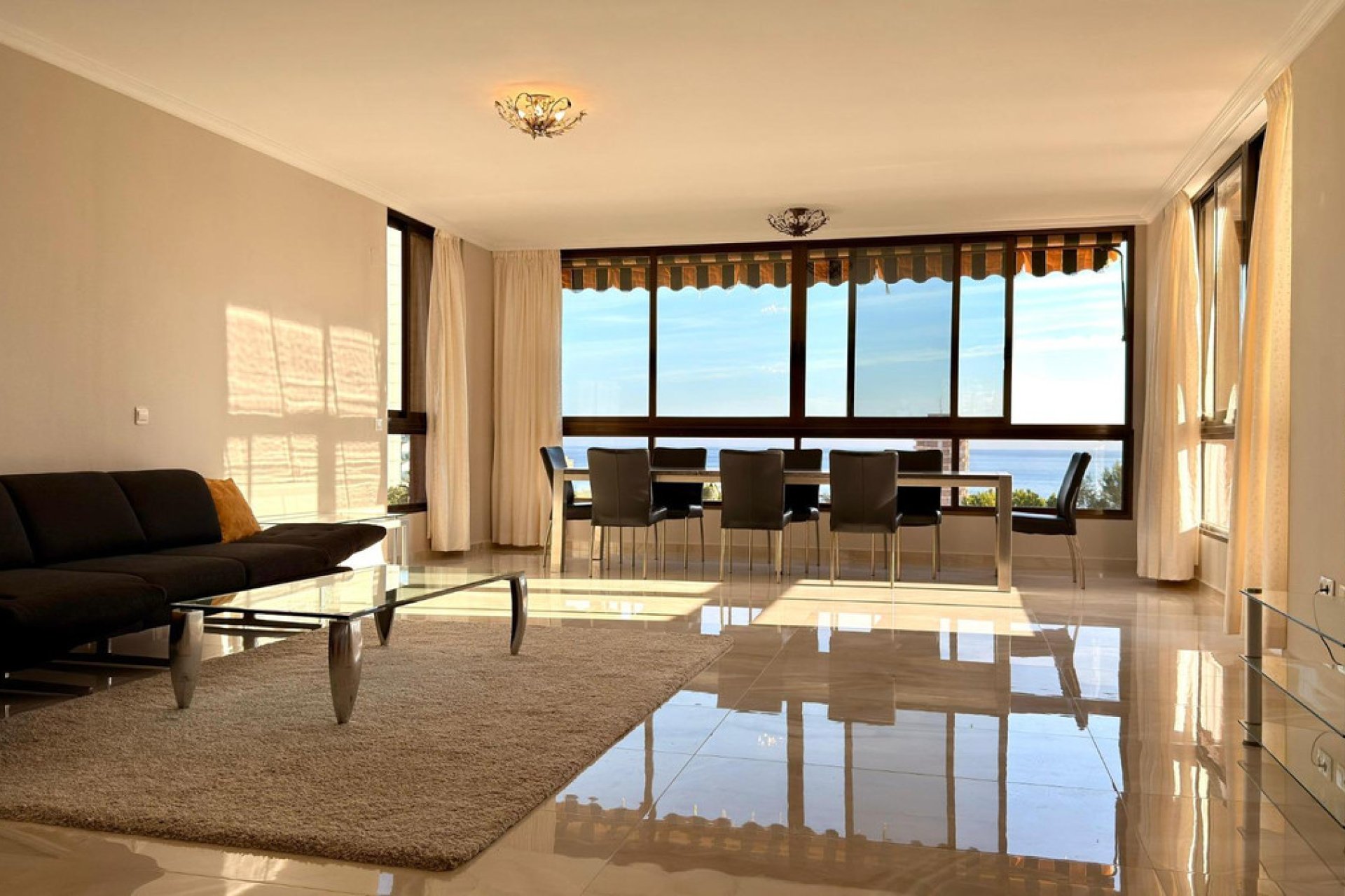 Resale - Apartment / flat -
Benidorm - Benidorm Centro