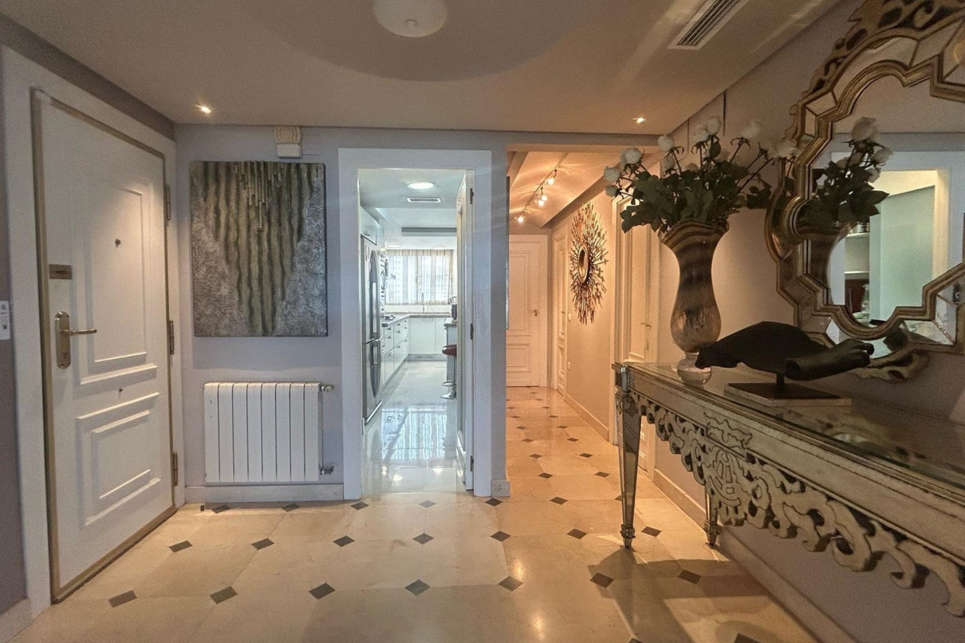 Resale - Apartment / flat -
Benidorm - Benidorm Centro