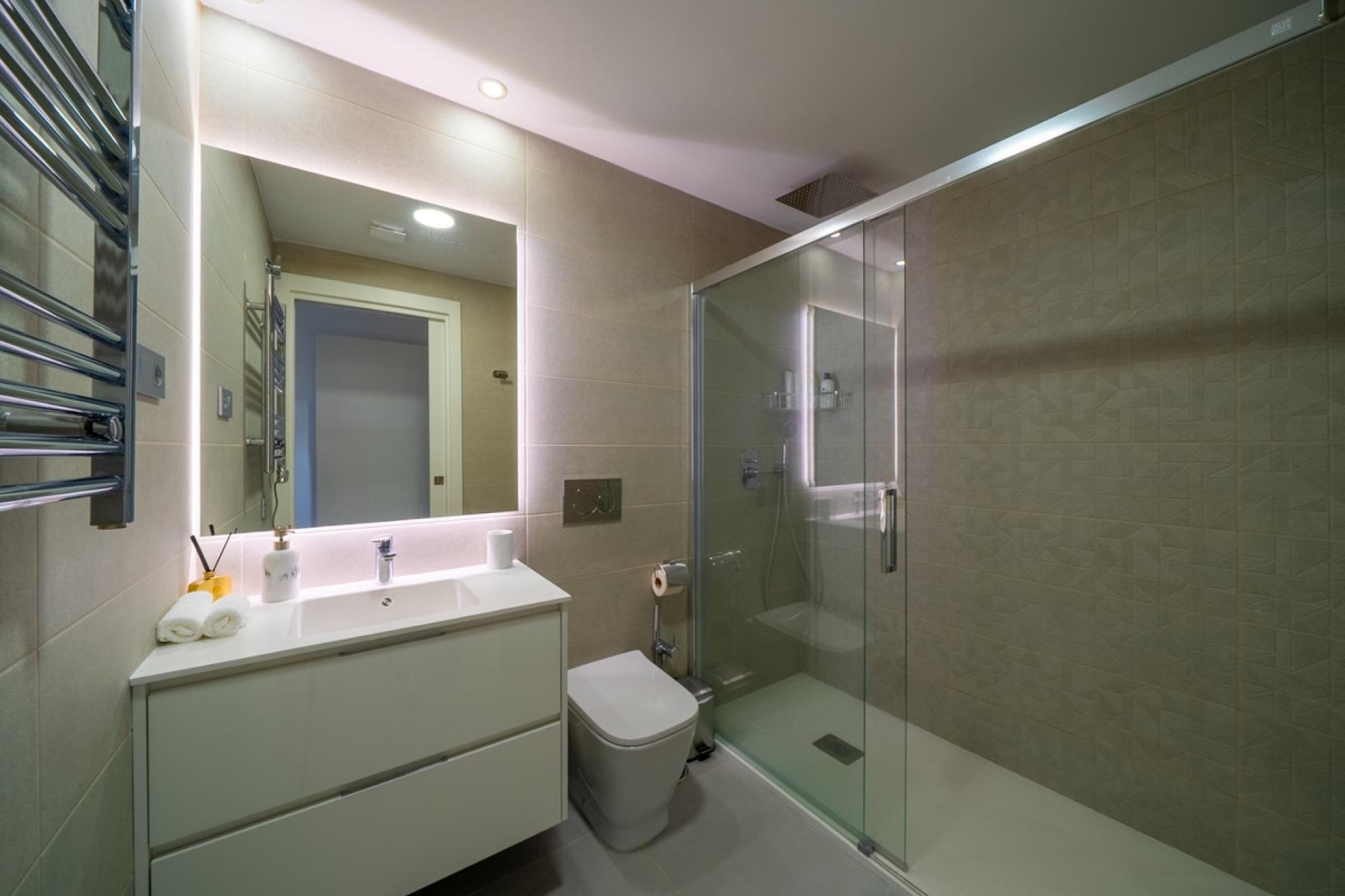 Resale - Apartment / flat -
Benidorm - Benidorm Centro