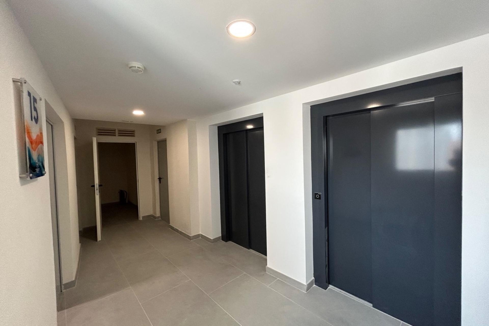 Resale - Apartment / flat -
Benidorm - Benidorm Centro