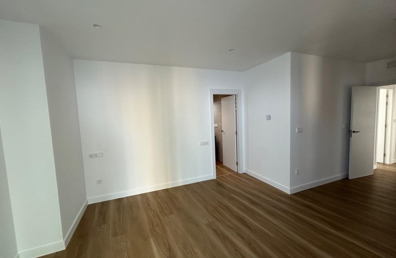 Resale - Apartment / flat -
Benidorm - Benidorm Centro