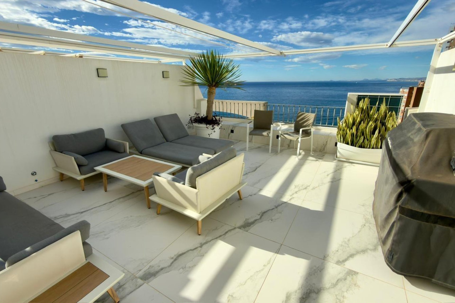Resale - Apartment / flat -
Benidorm - Benidorm Centro