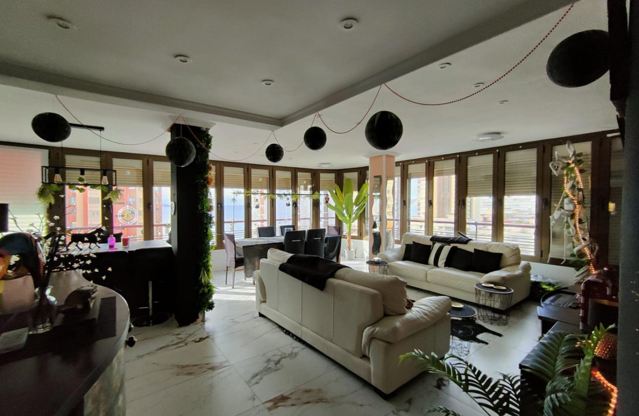 Resale - Apartment / flat -
Benidorm - Benidorm Centro