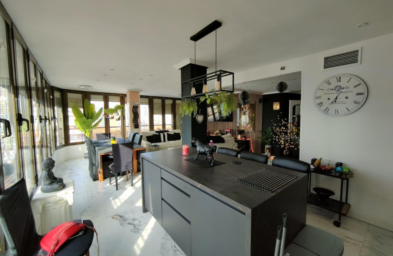 Resale - Apartment / flat -
Benidorm - Benidorm Centro