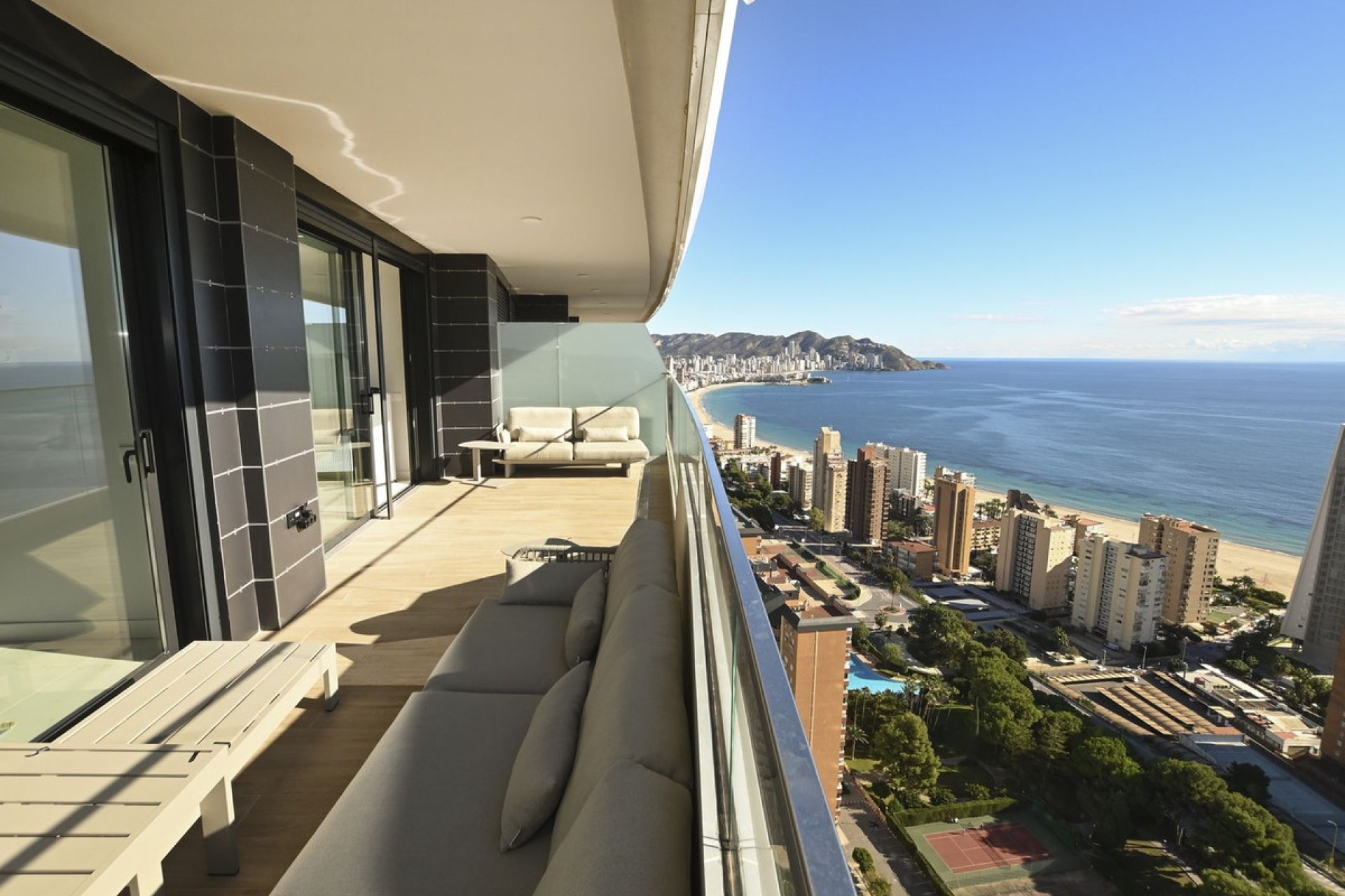 Resale - Apartment / flat -
Benidorm - Benidorm Centro