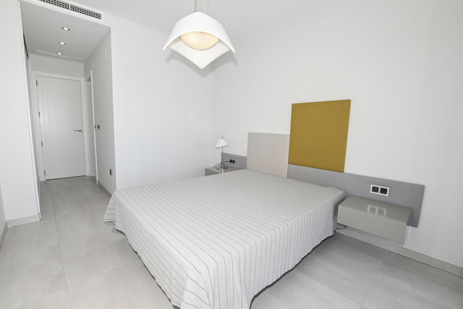 Resale - Apartment / flat -
Benidorm - Benidorm Centro