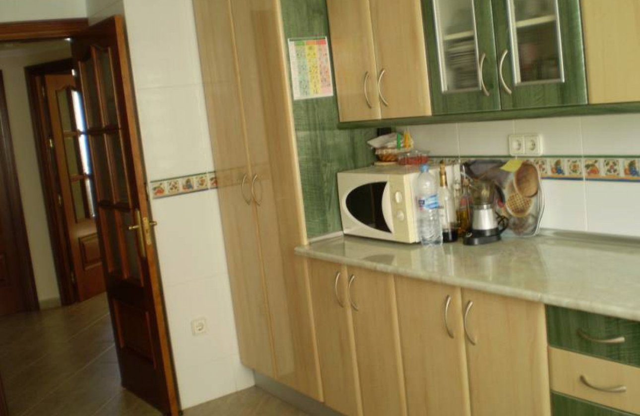 Resale - Apartment / flat -
Benidorm - Benidorm Centro