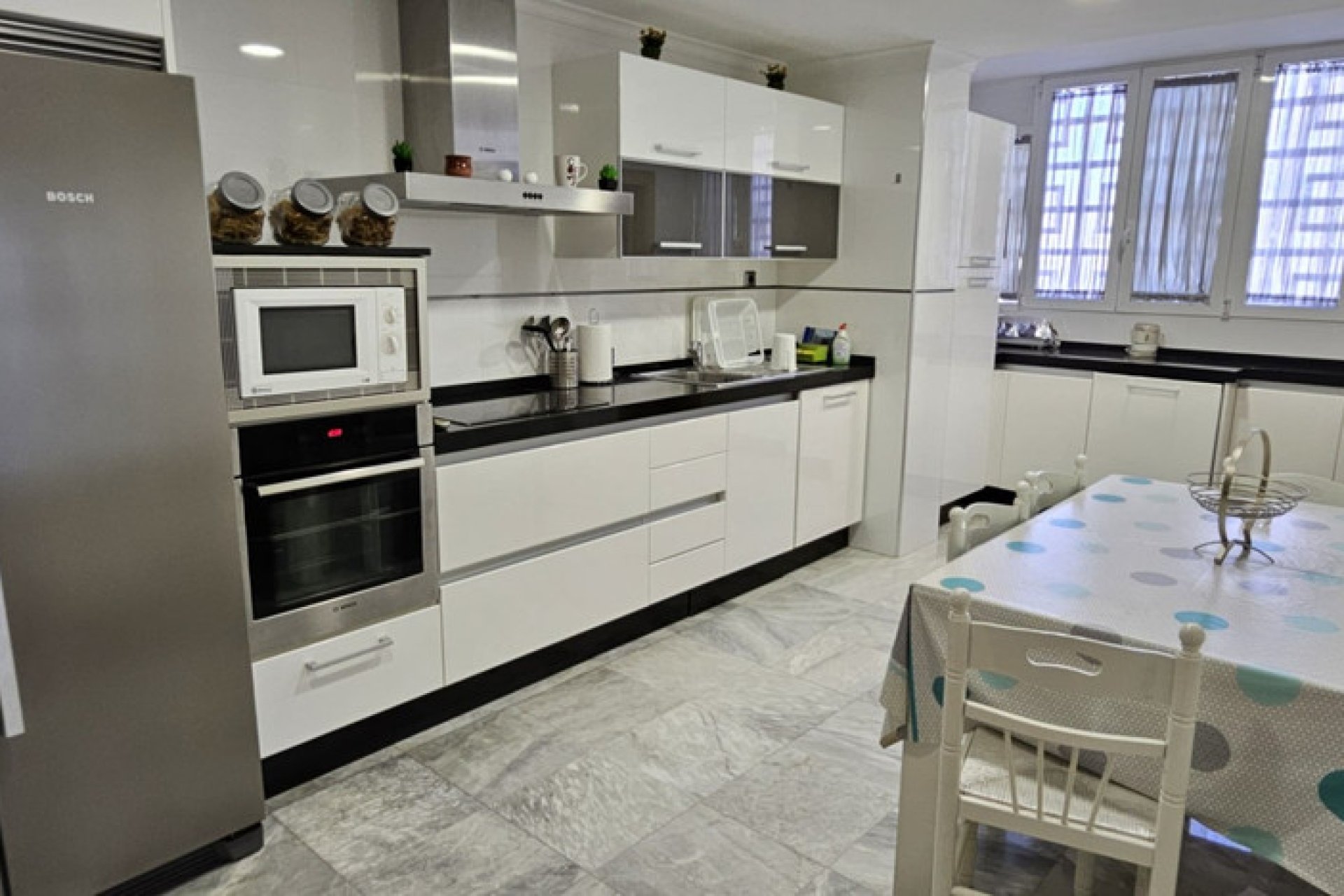 Resale - Apartment / flat -
Benidorm - Benidorm Centro