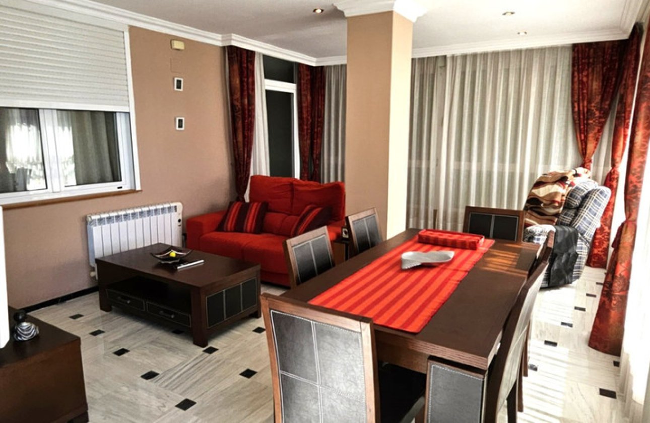 Resale - Apartment / flat -
Benidorm - Benidorm Centro