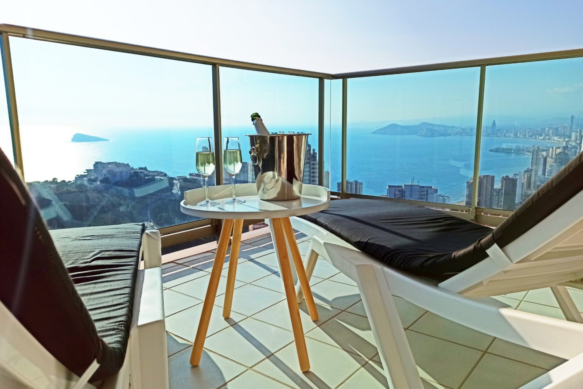 Resale - Apartment / flat -
Benidorm - Benidorm Centro