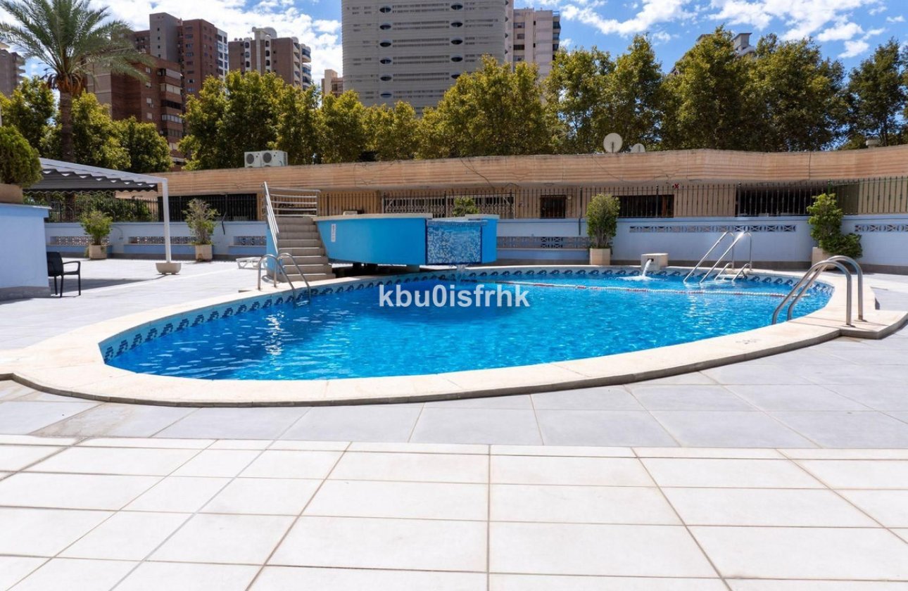 Resale - Apartment / flat -
Benidorm - Benidorm Centro