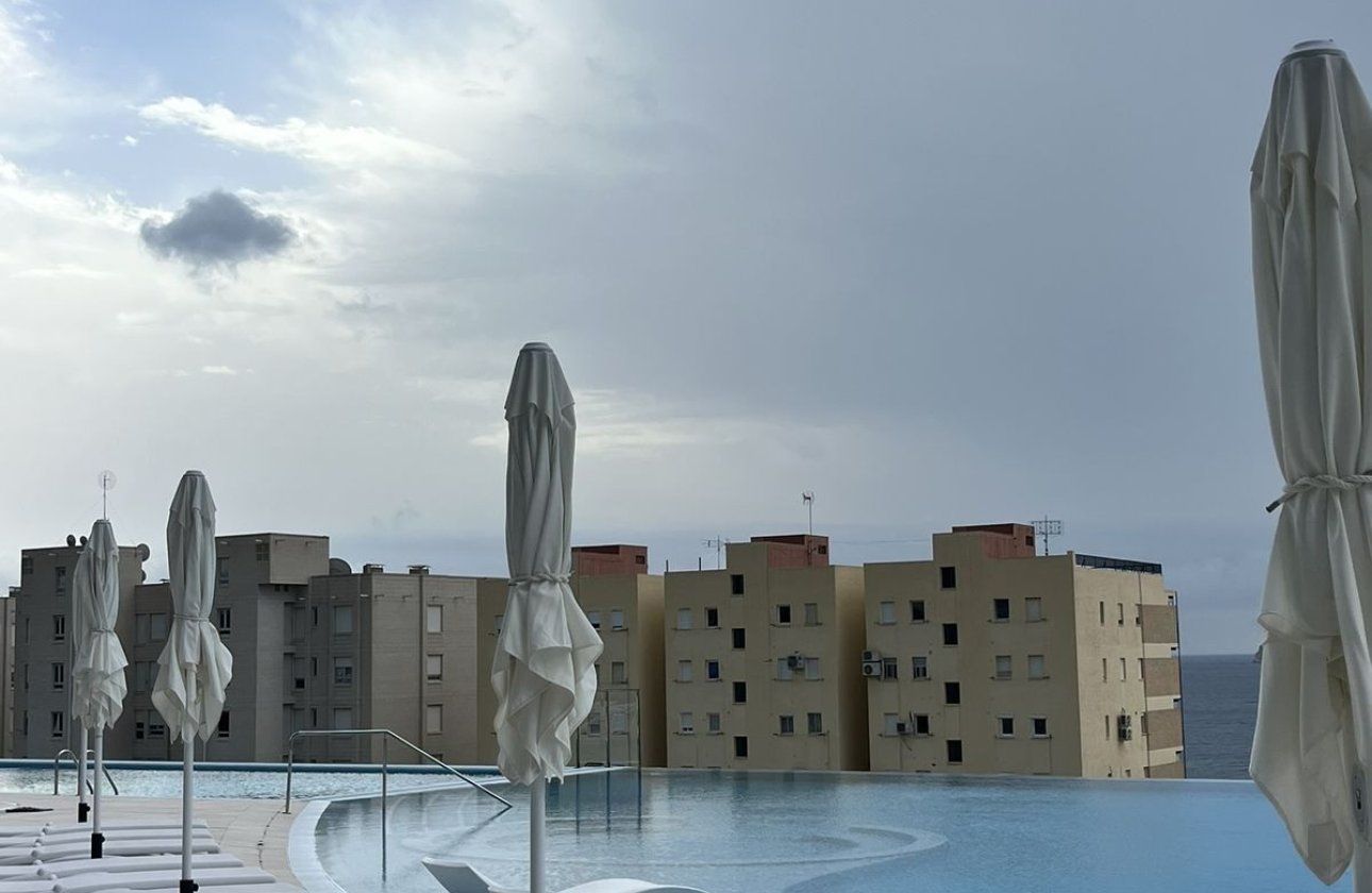 Resale - Apartment / flat -
Benidorm - Benidorm Centro