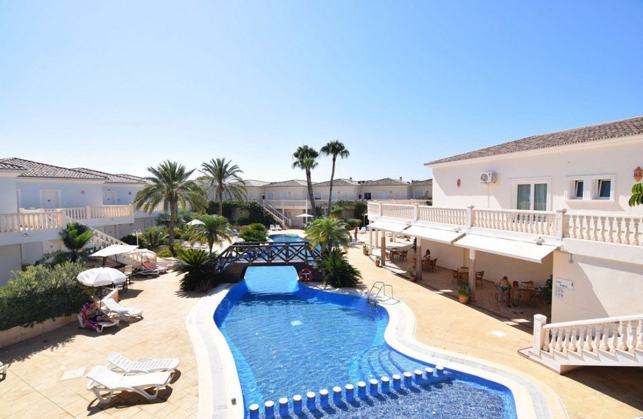 Resale - Apartment / flat -
Benissa - La Fustera