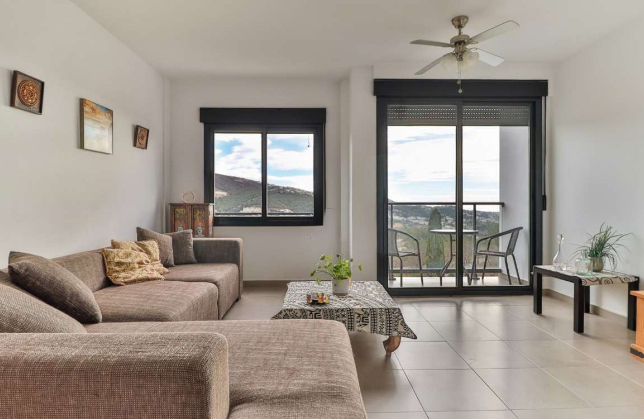 Resale - Apartment / flat -
Benitachell - Benitachell Centro