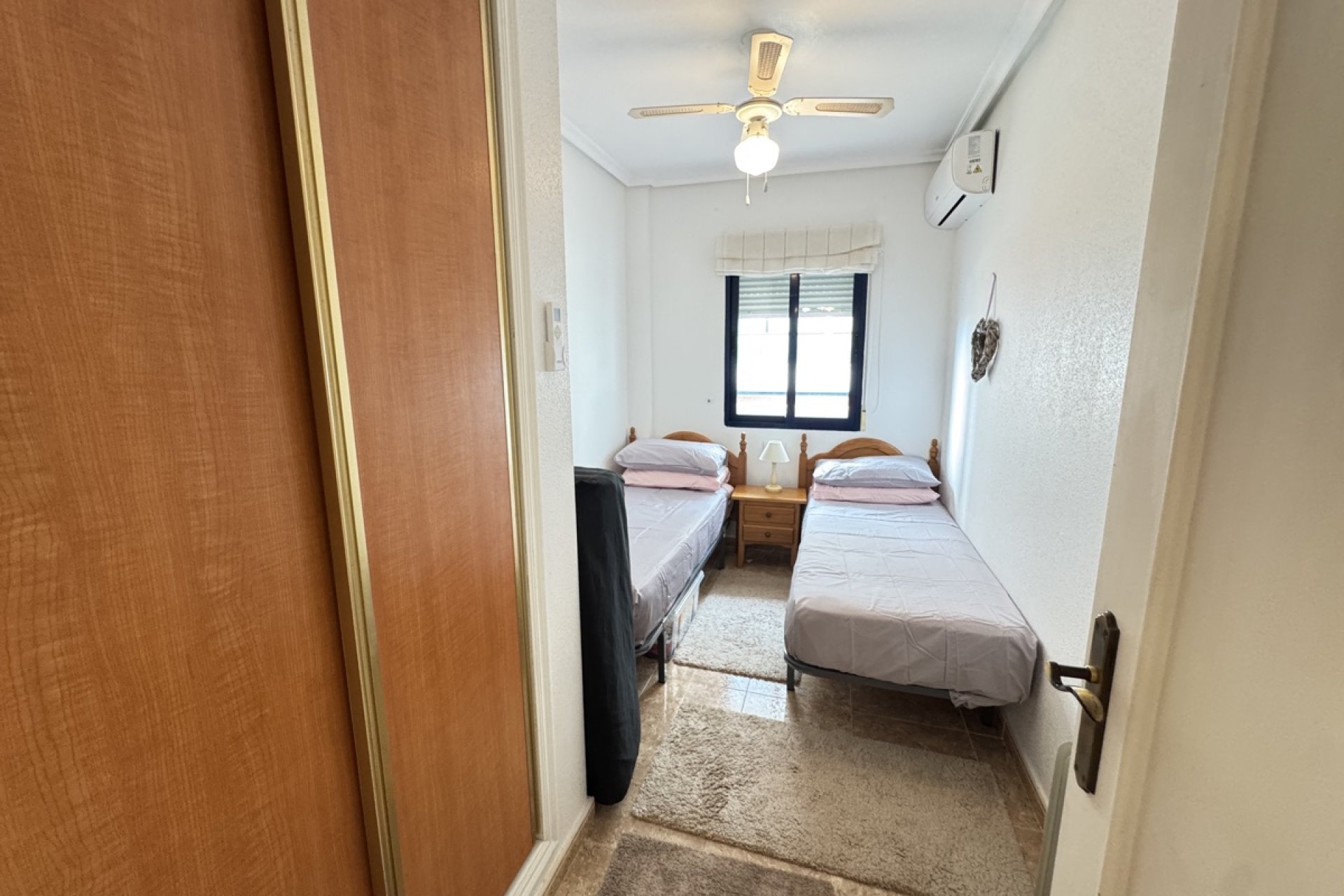 Resale - Apartment / flat -
Cabo Roig