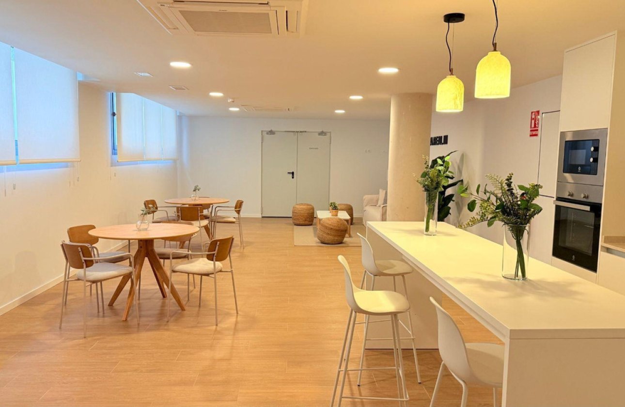 Resale - Apartment / flat -
Denia - Denia Centro