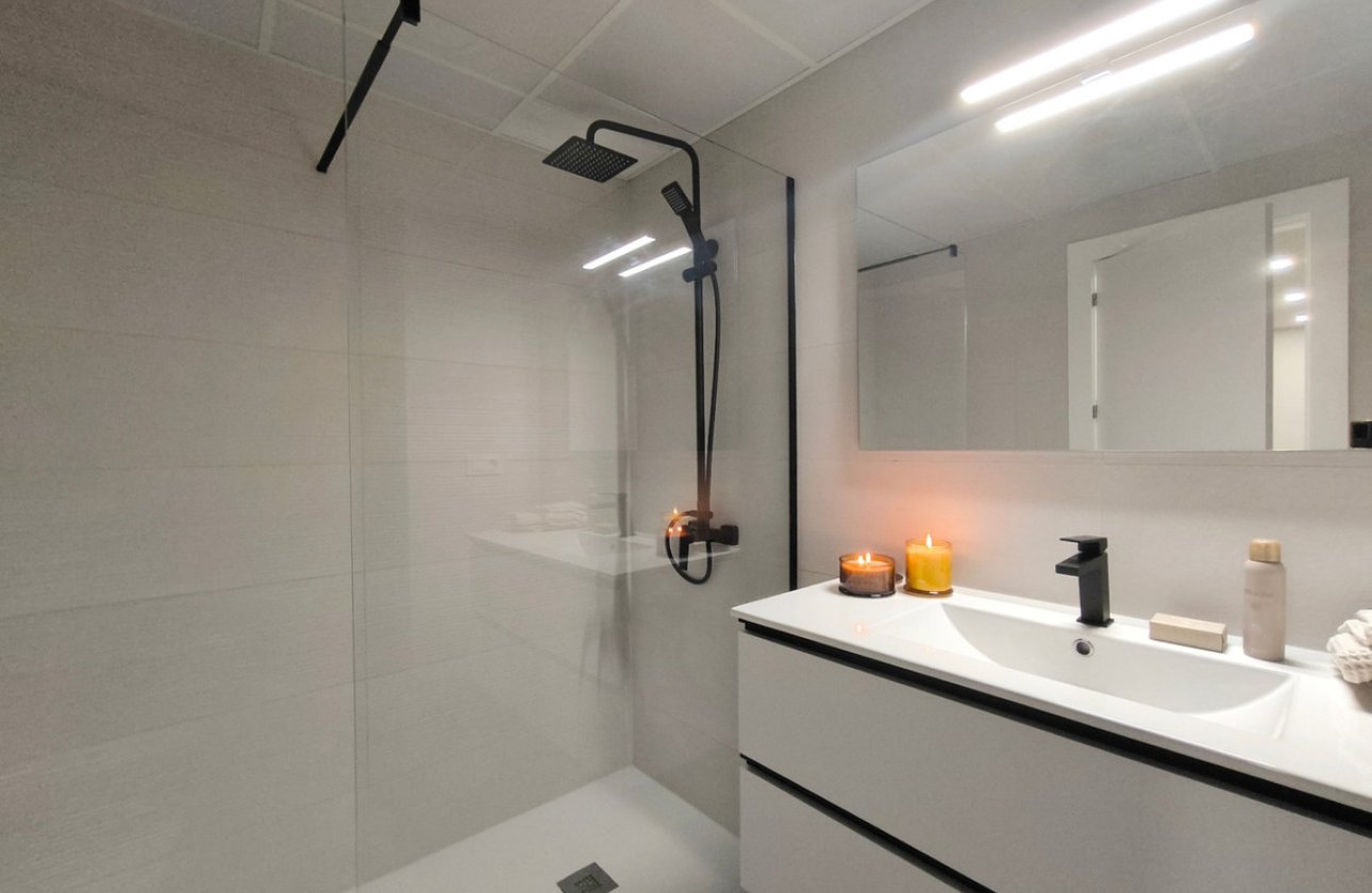 Resale - Apartment / flat -
Denia - Denia Centro