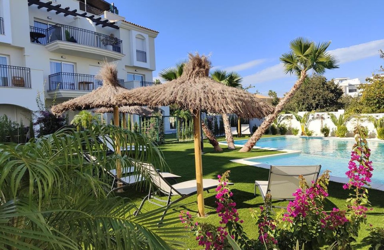 Resale - Apartment / flat -
Denia - Denia Centro