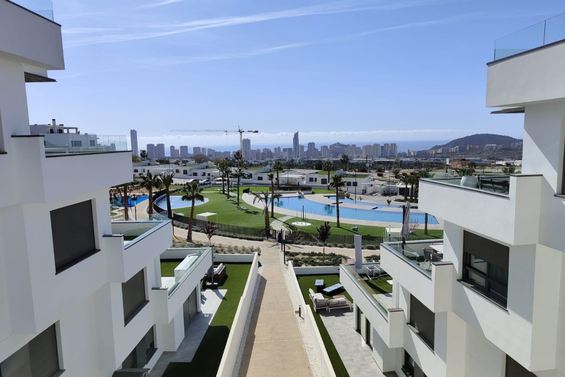 Resale - Apartment / flat -
Finestrat