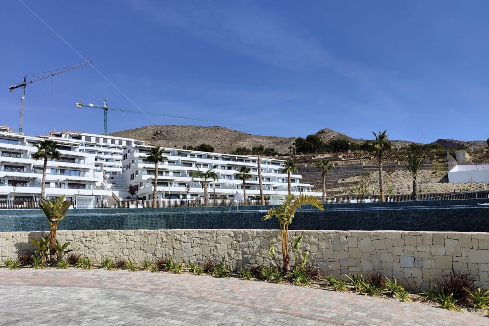 Resale - Apartment / flat -
Finestrat