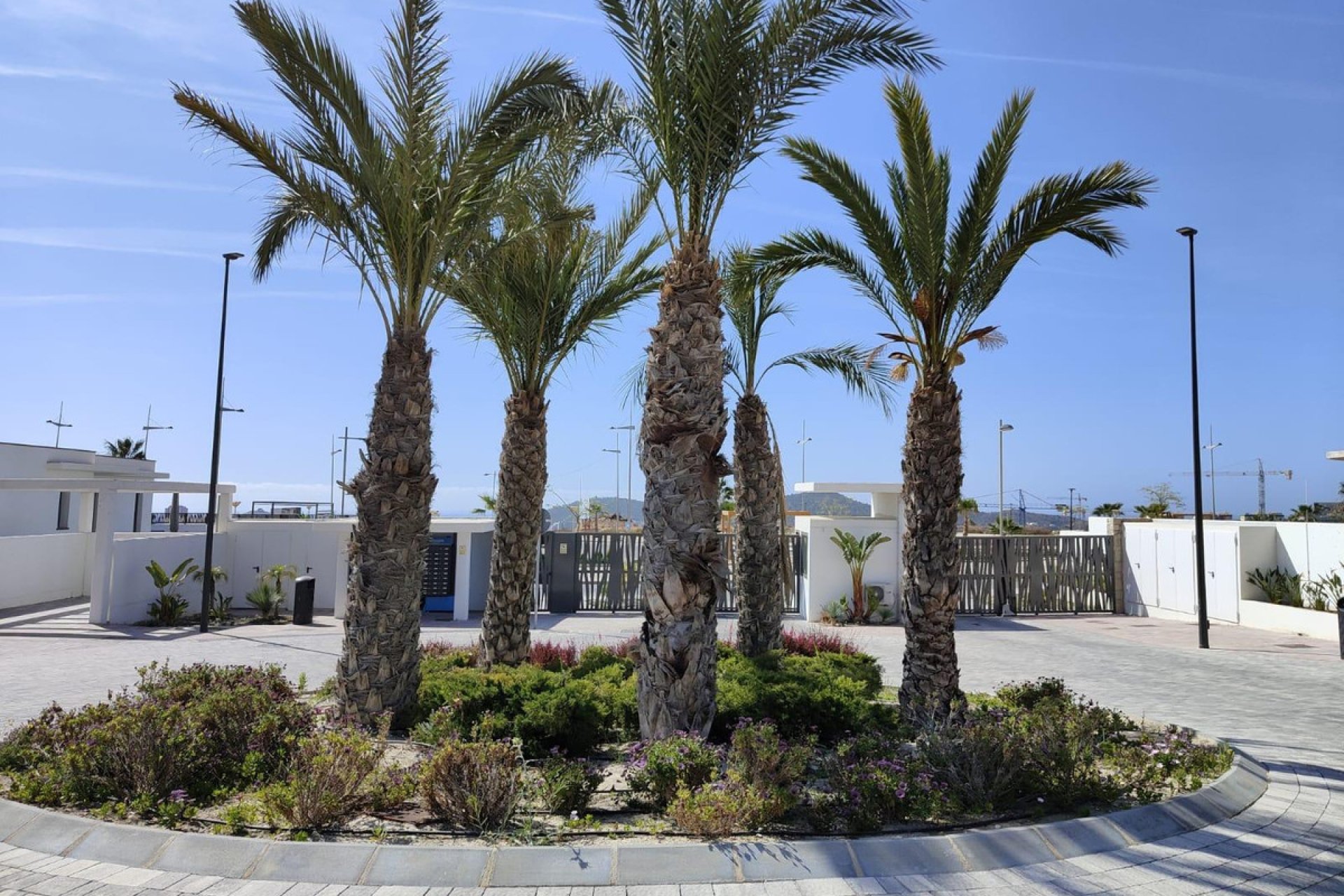 Resale - Apartment / flat -
Finestrat