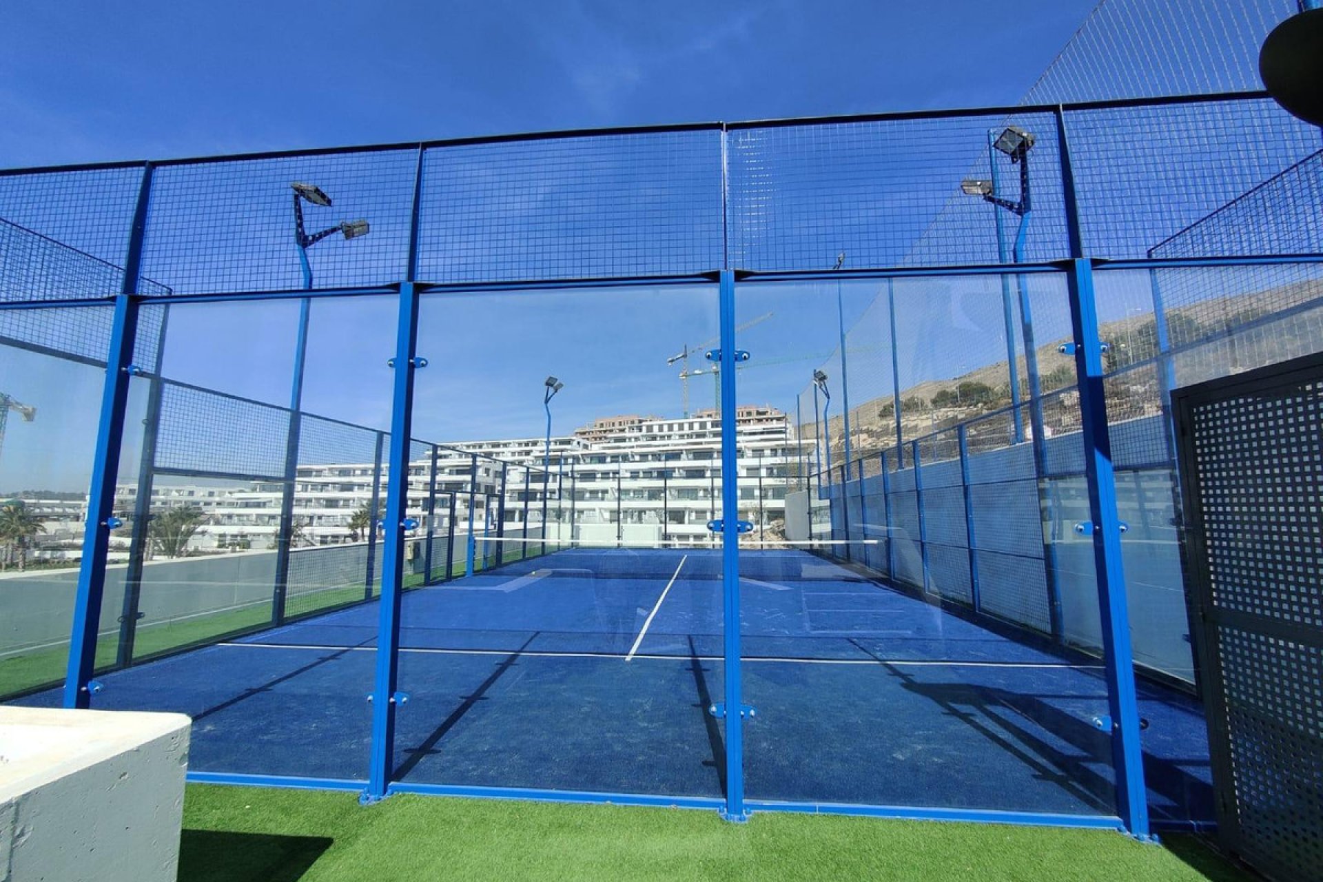 Resale - Apartment / flat -
Finestrat