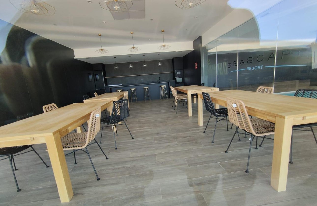 Resale - Apartment / flat -
Finestrat