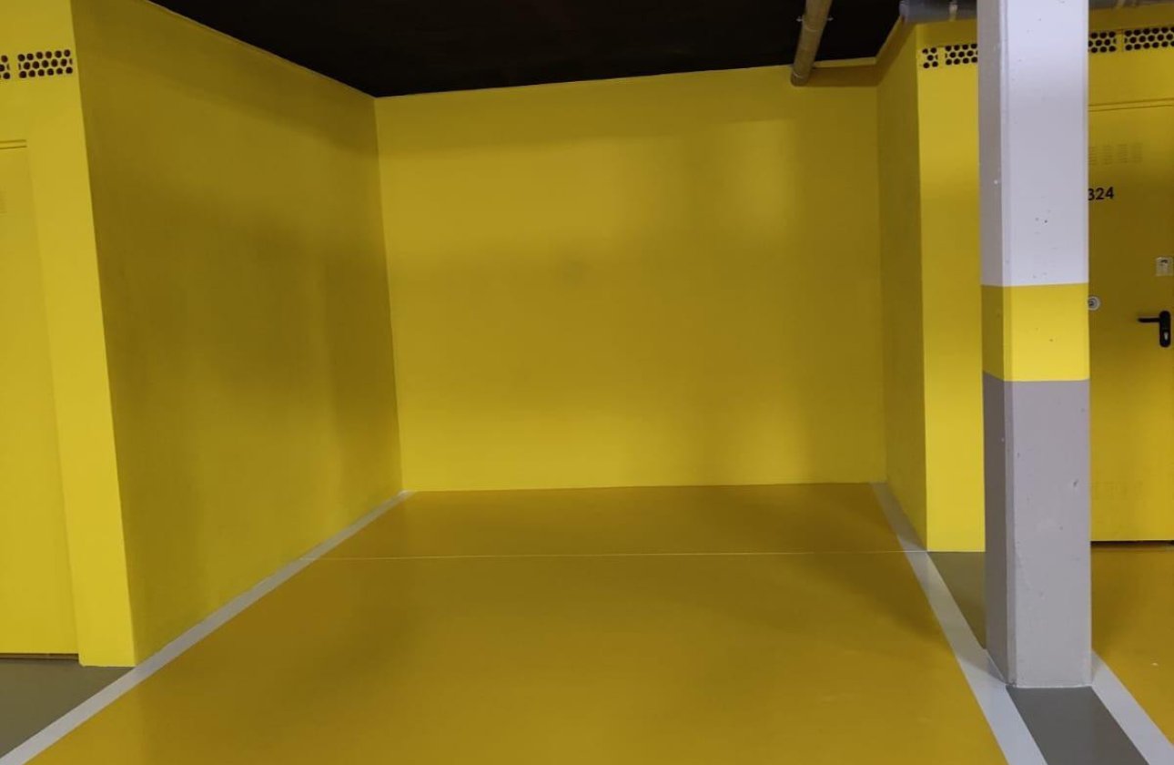 Resale - Apartment / flat -
Finestrat