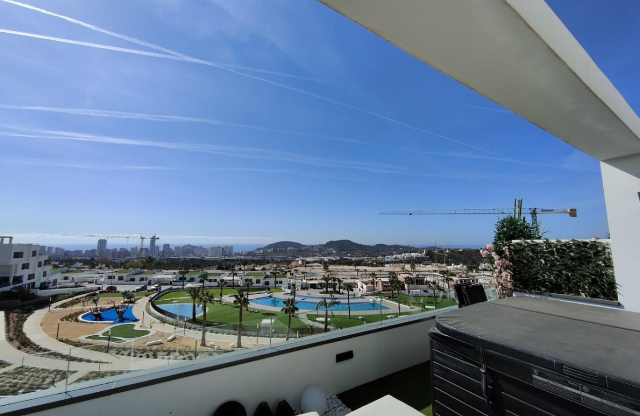 Resale - Apartment / flat -
Finestrat