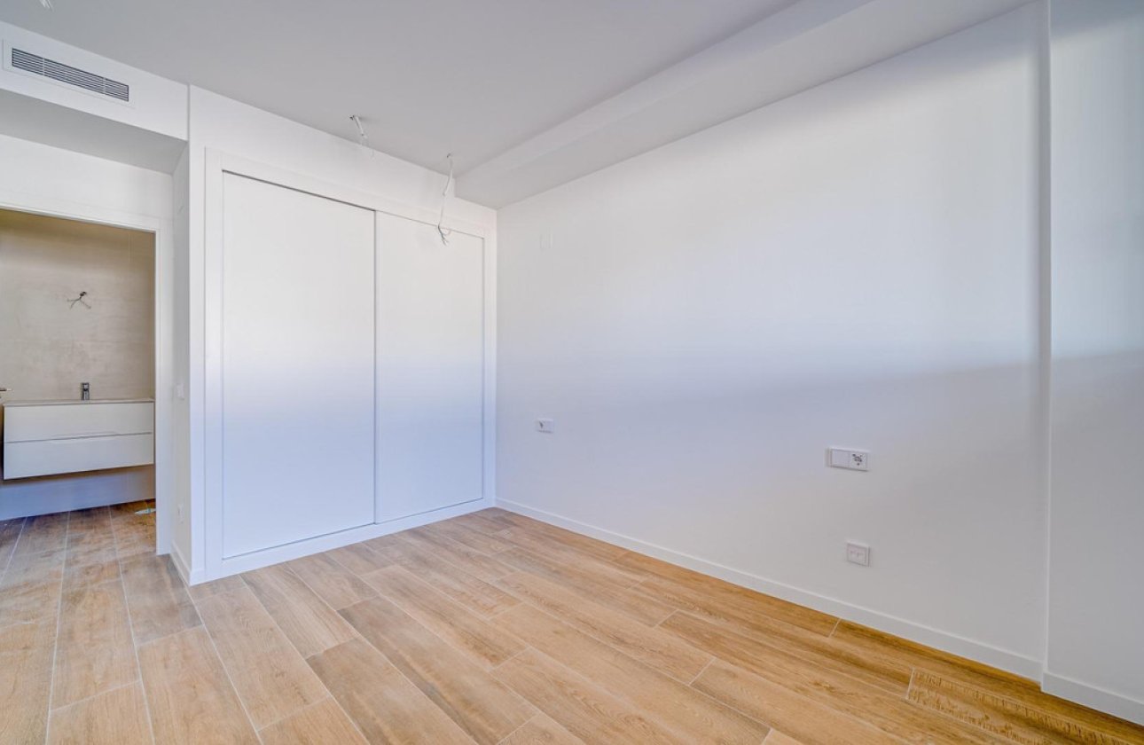 Resale - Apartment / flat -
Finestrat