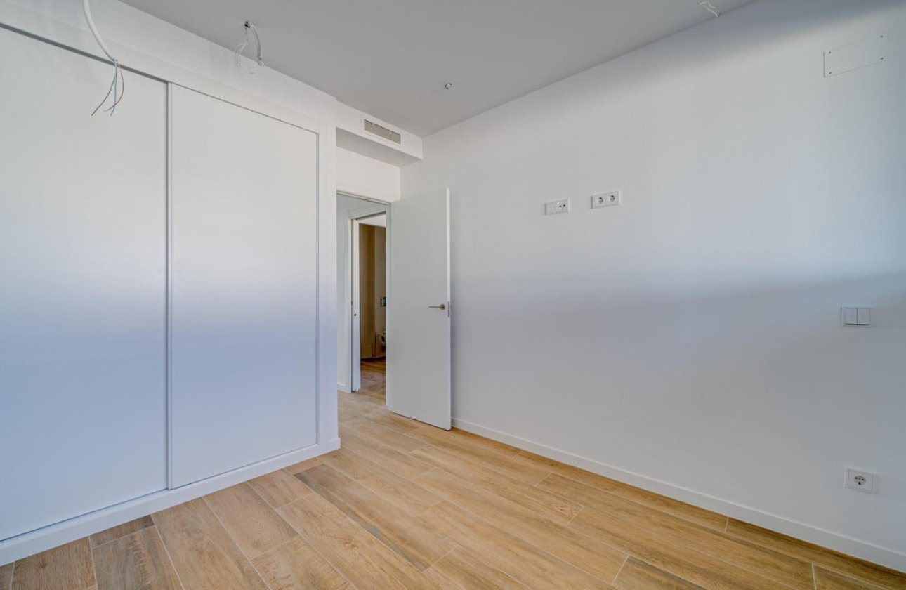 Resale - Apartment / flat -
Finestrat