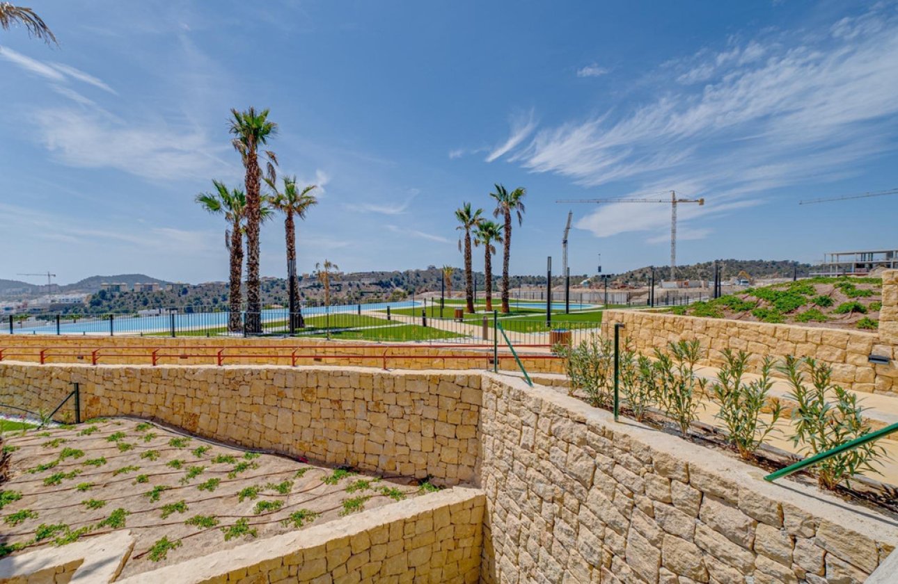 Resale - Apartment / flat -
Finestrat